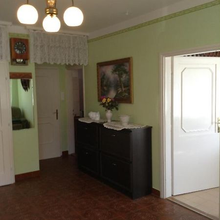 Appartement Lukacs Panzio à Zalakaros Extérieur photo
