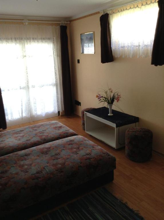 Appartement Lukacs Panzio à Zalakaros Extérieur photo