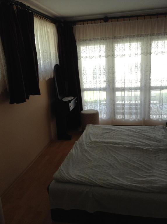 Appartement Lukacs Panzio à Zalakaros Extérieur photo